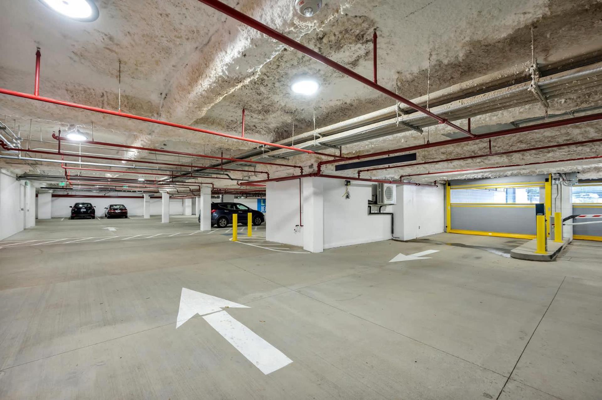 High-Rise Apt Raleigh Free Parking & Sunset View 1 ภายนอก รูปภาพ