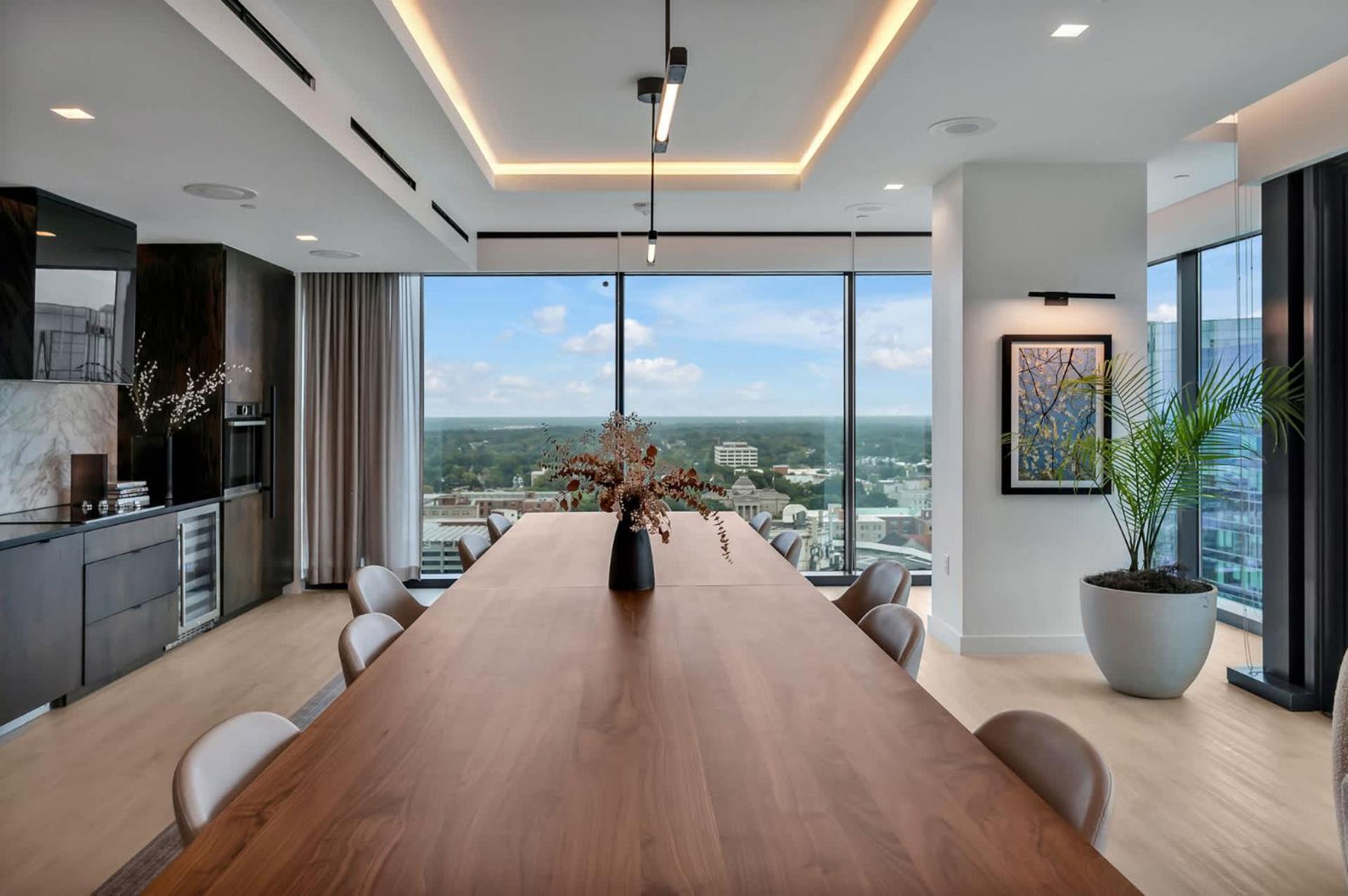 High-Rise Apt Raleigh Free Parking & Sunset View 1 ภายนอก รูปภาพ