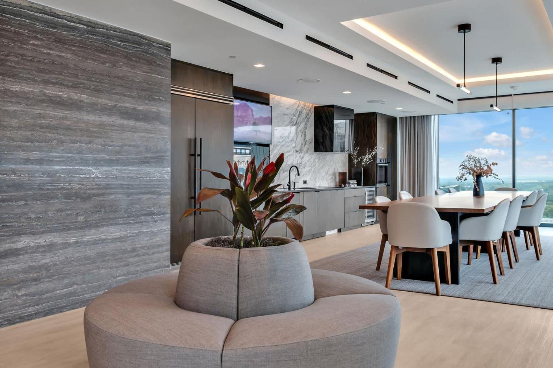 High-Rise Apt Raleigh Free Parking & Sunset View 1 ภายนอก รูปภาพ
