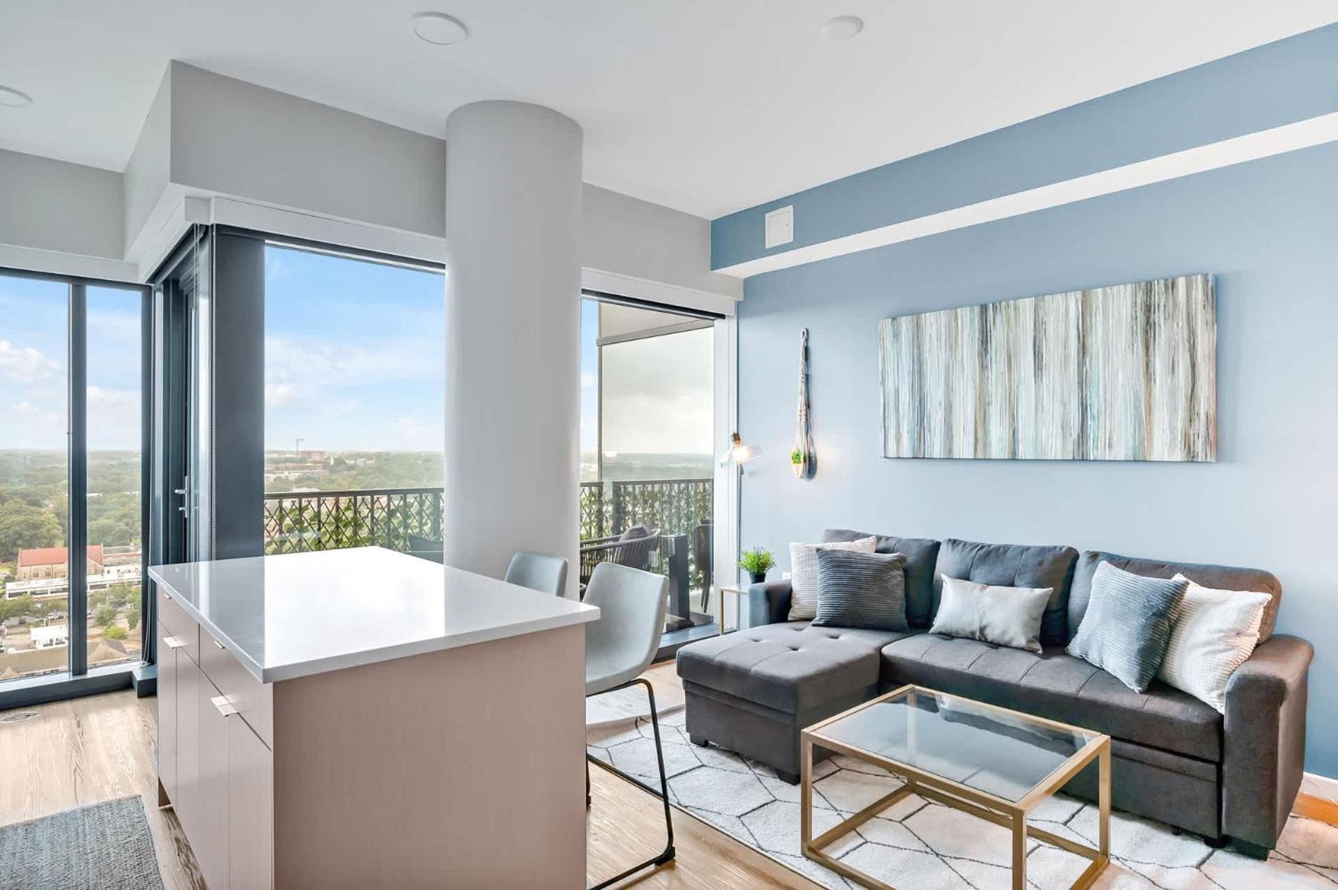 High-Rise Apt Raleigh Free Parking & Sunset View 1 ภายนอก รูปภาพ