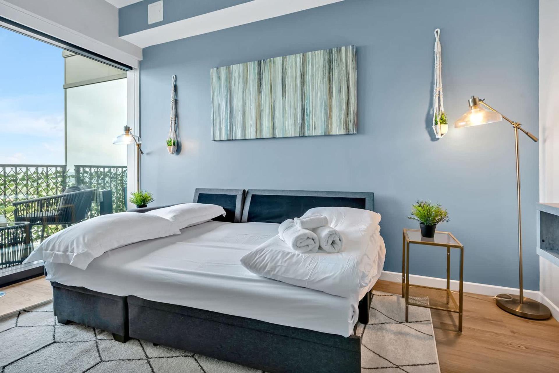 High-Rise Apt Raleigh Free Parking & Sunset View 1 ภายนอก รูปภาพ